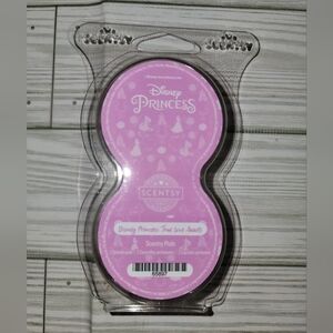 Scentsy Pods in Disney Princess: True Love Awaits